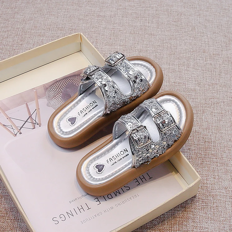 2025新款软底软面沙滩拖鞋女童公主拖鞋女童凉鞋时尚休闲百搭夏季