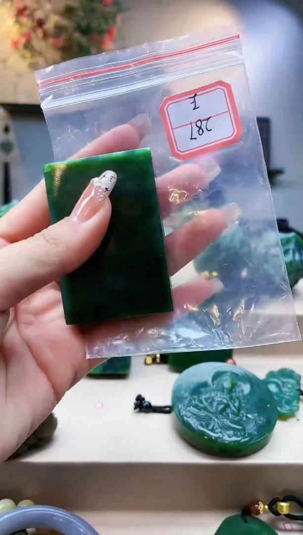 【闪购商品】和田玉挂件未镶嵌1