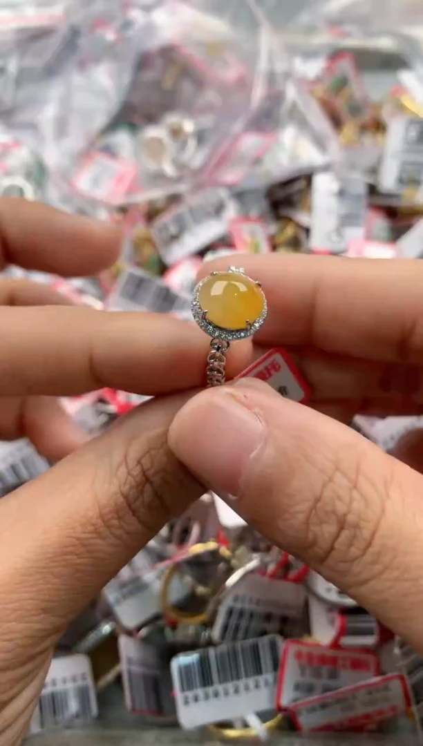 银S925镶嵌戒指翡翠888               1