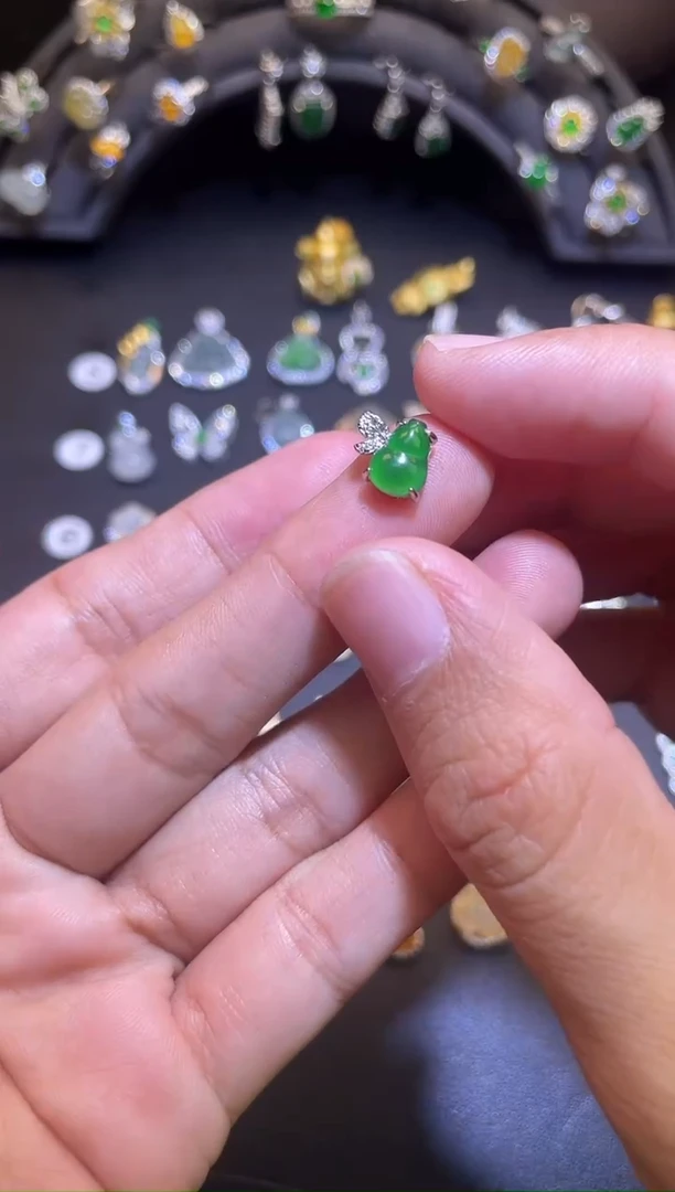 吊坠(不含链)银S925镶嵌翡翠1