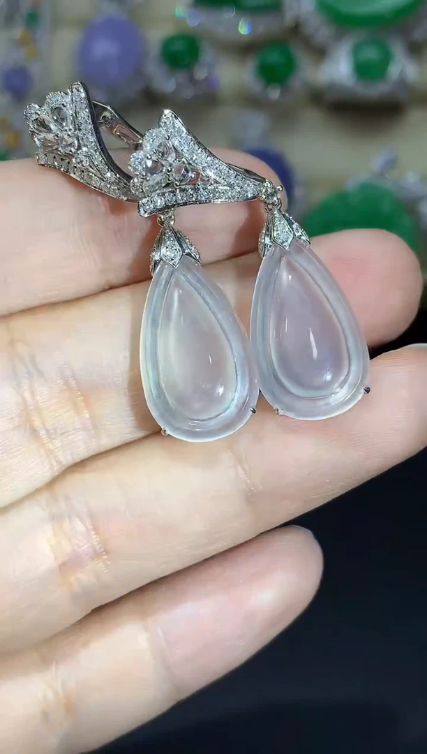 翡翠18K金镶嵌颈饰571-中国好珍宝