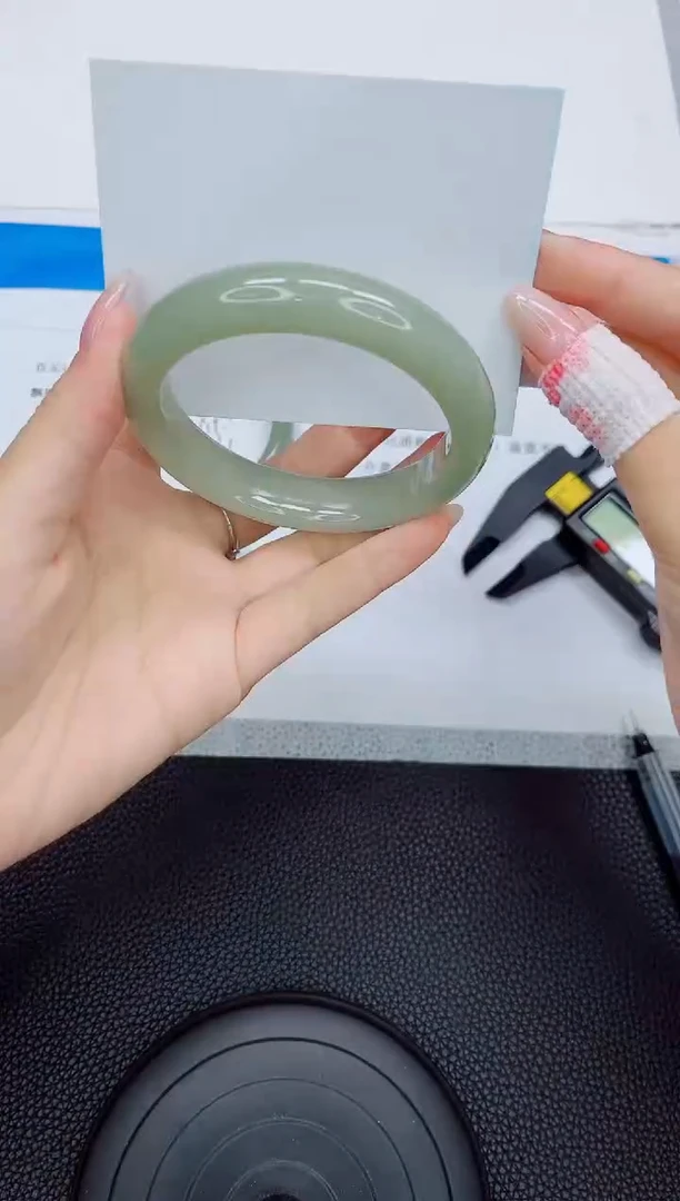 石英质玉手镯未镶嵌313-59.4