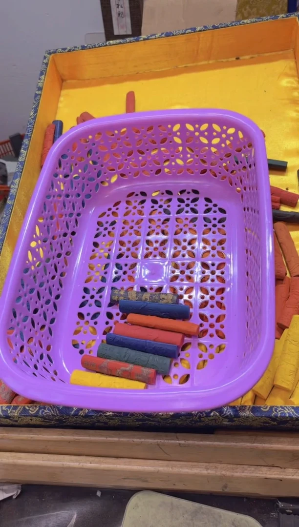 曹素功龙翔凤舞彩墨*8条