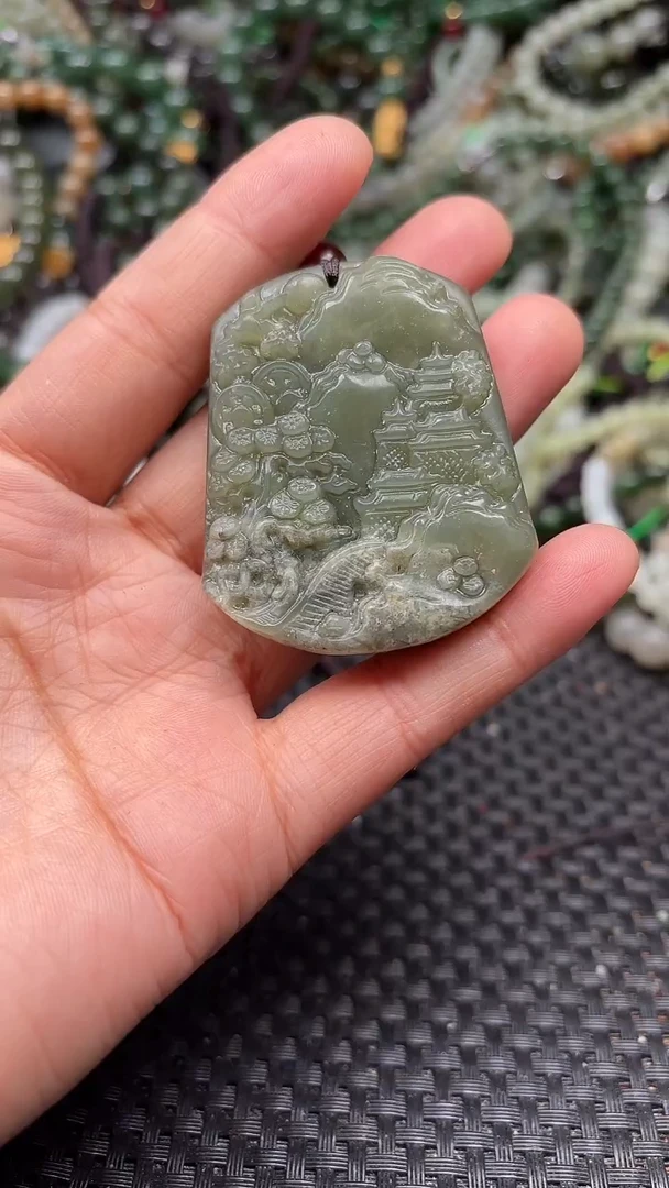 颈饰未镶嵌和田玉1
