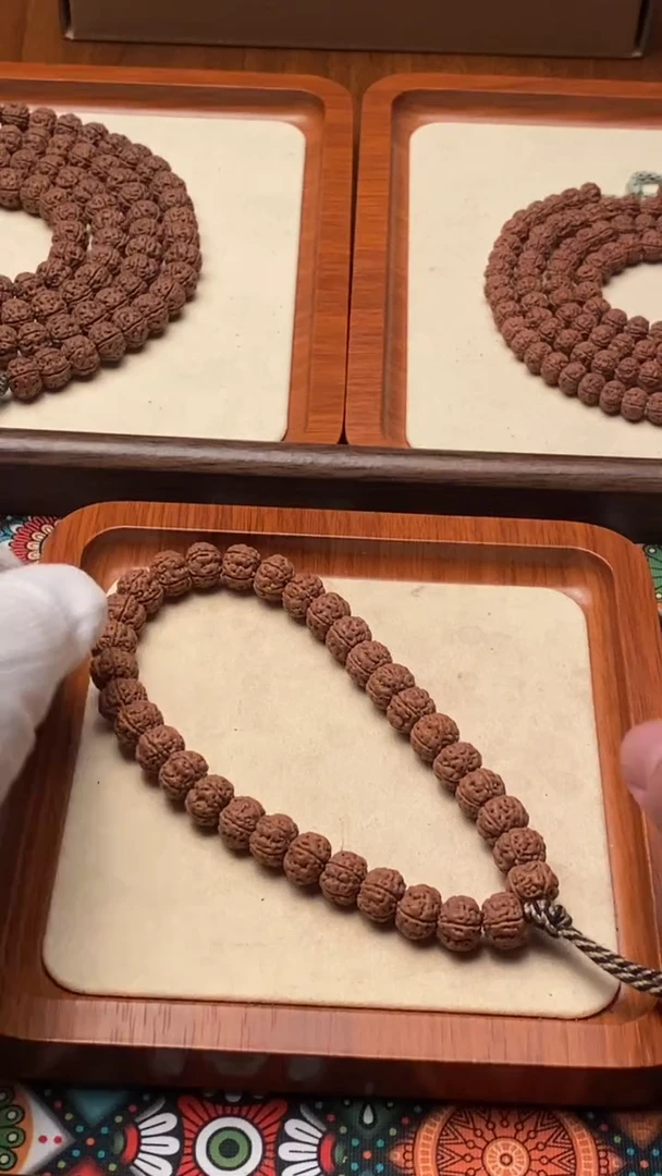 吊坠金刚菩提老树王手持