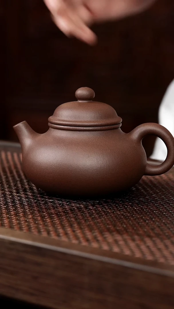 茶壶紫砂紫泥容天