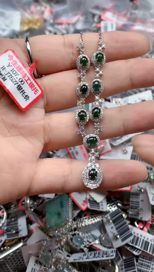银S925镶嵌戒指翡翠天然A货缅甸翡翠