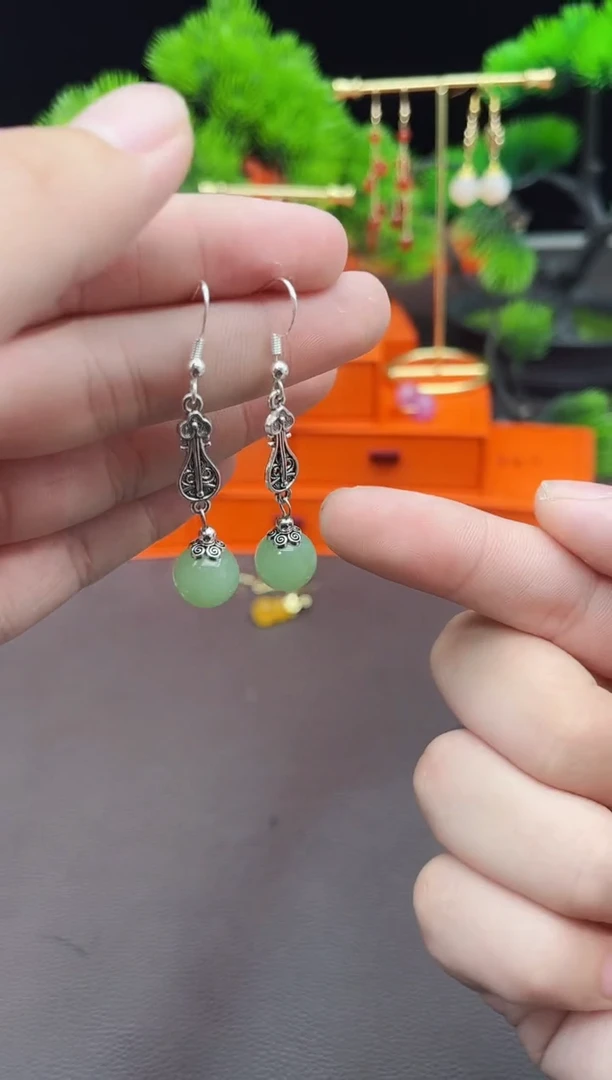 玛瑙/玉髓耳钉银S925镶嵌211000