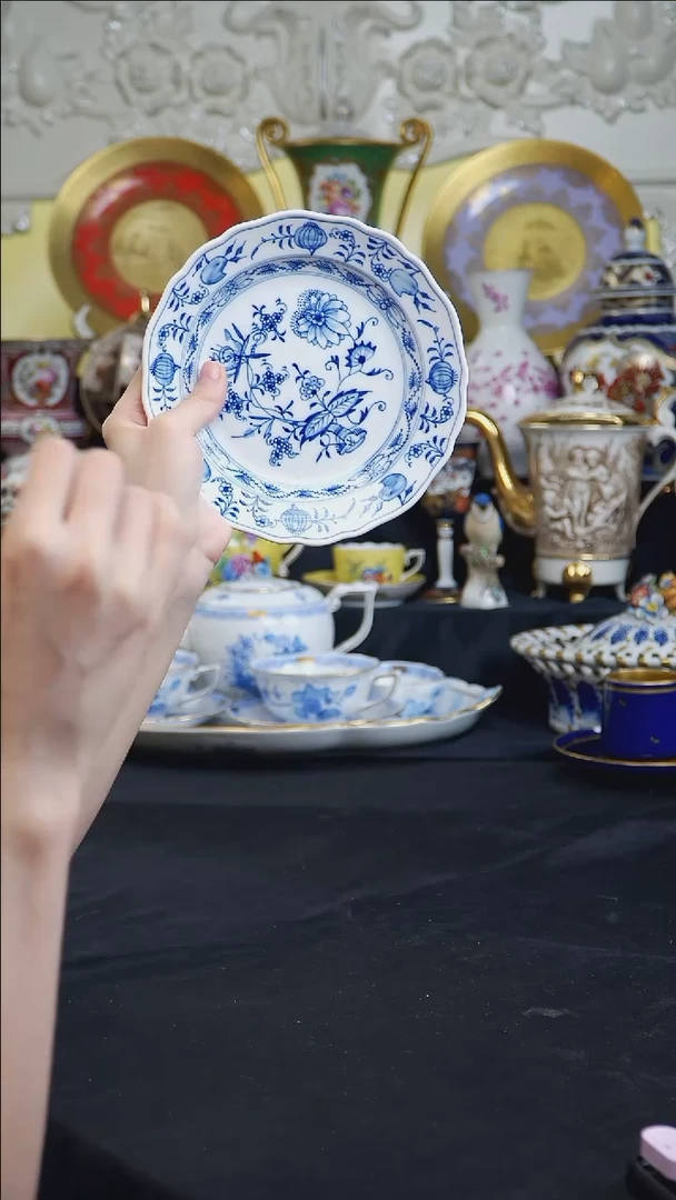 骨瓷婷婷中古器物如图所示27