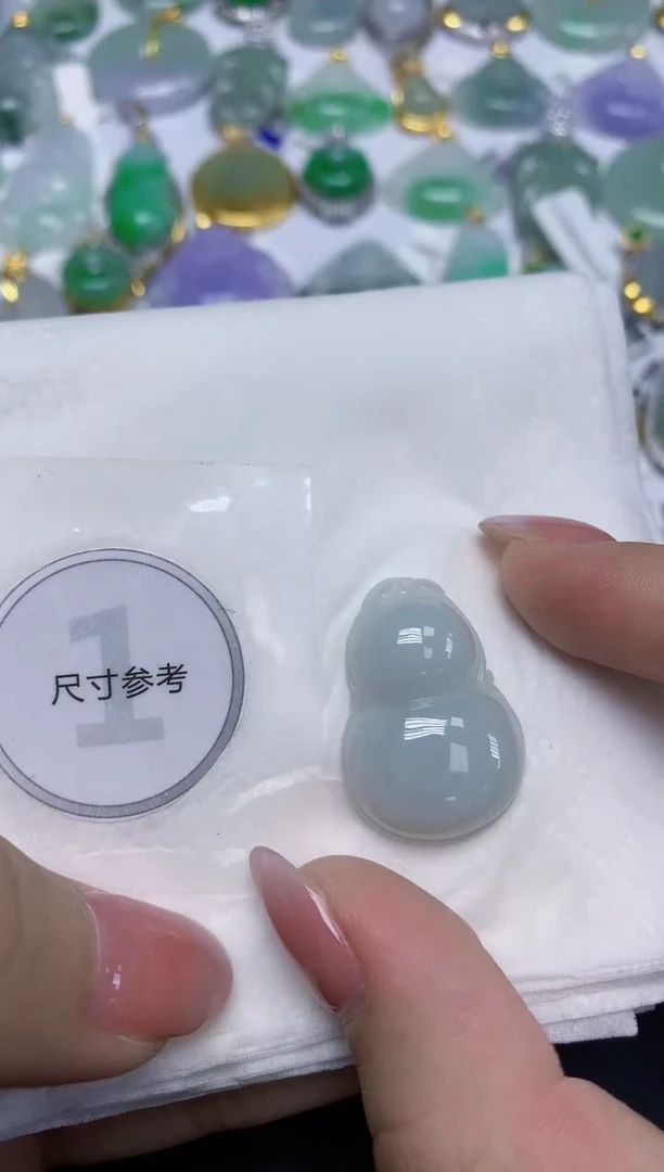 颈饰未镶嵌翡翠天然缅甸翡翠A货百元以上9元证书费自理