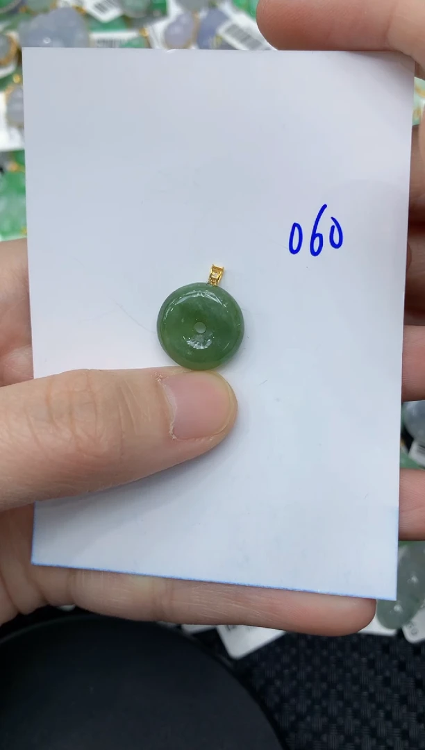 【闪购商品】翡翠颈饰18K金镶嵌1111111111