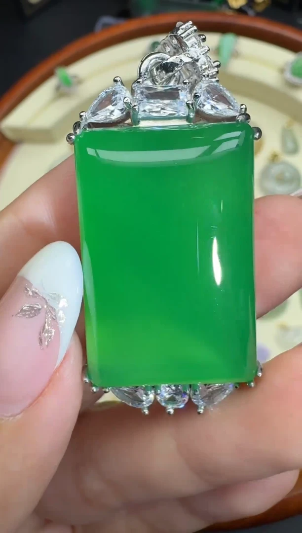 合金吊坠(赠链)玛瑙/玉髓8024