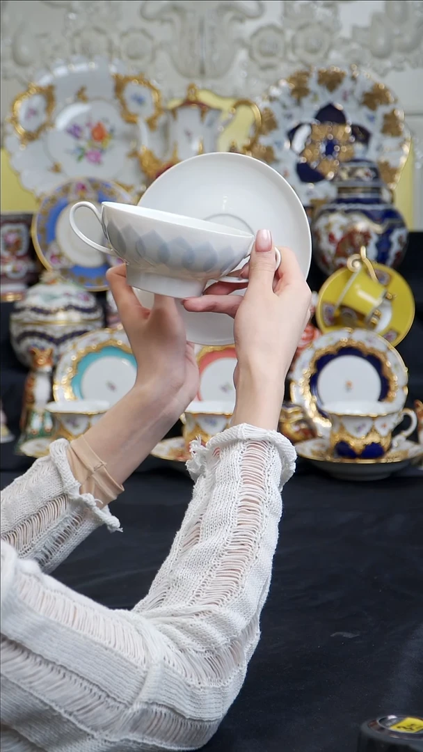 骨瓷婷婷中古器物如图所示96