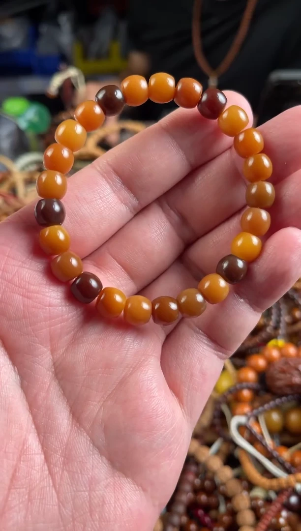 白玉菩提吊坠王胖子文玩工作室菩提根多宝9*8左右