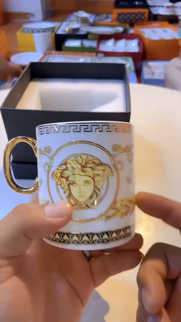 鸿辉家品牌瓷器，京东包邮！