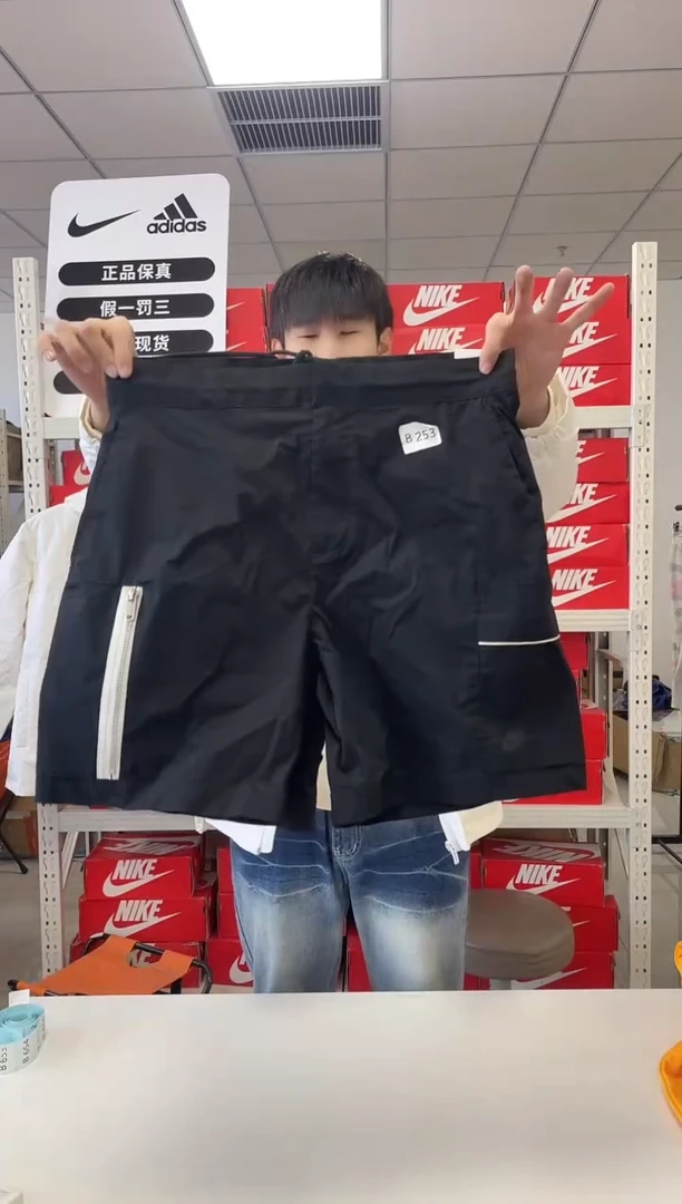 编253码 尺码175  胸围衣长  正品