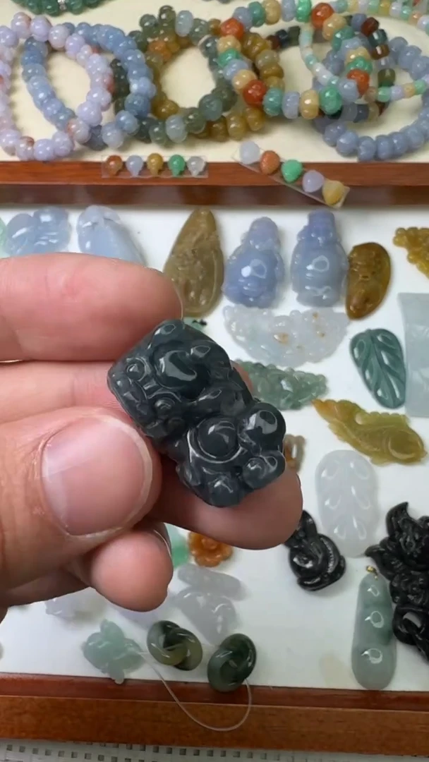 【闪购商品】翡翠颈饰未镶嵌【闪购商品】 天然翡翠