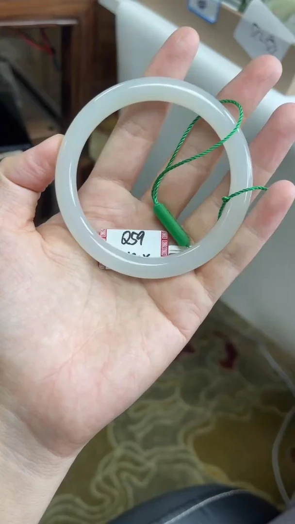 未镶嵌手镯和田玉59
