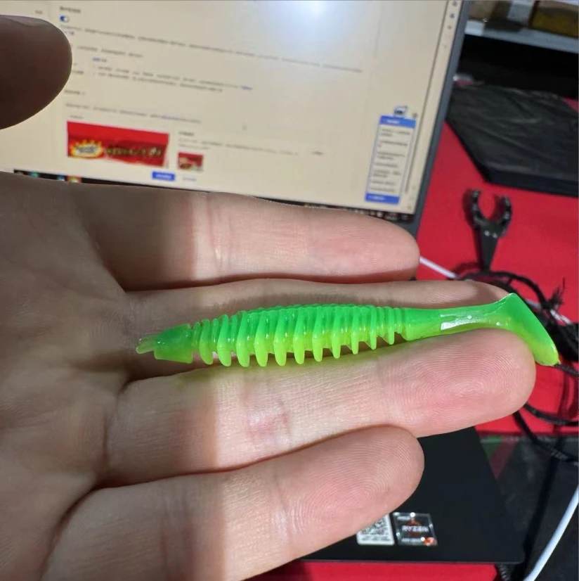 （粉丝福利）反螺纹T尾软饵海鲈翘嘴鳜鱼专用饵