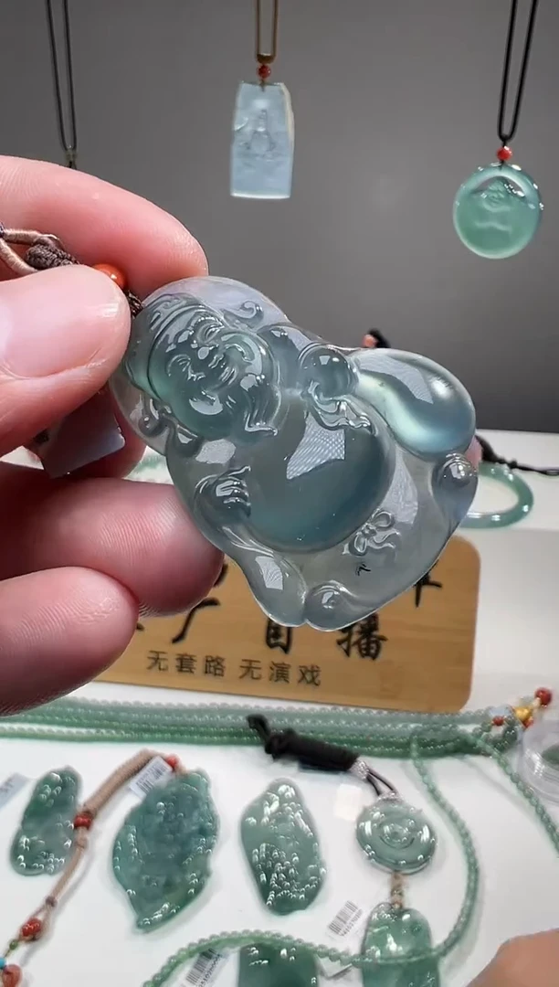 吊坠(不含链)未镶嵌翡翠财神爷