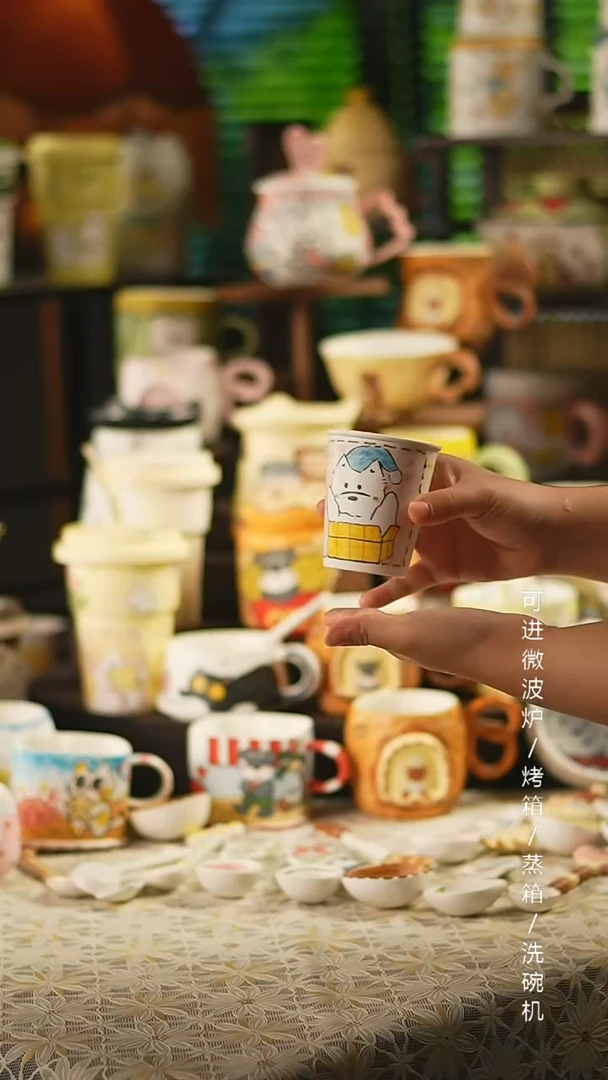 杯子景德镇高温釉下彩纯手绘创意瓷  粉可乐