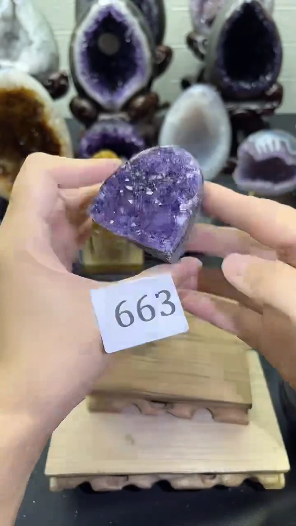 未镶嵌大型摆件（非配饰）紫晶663号摆件