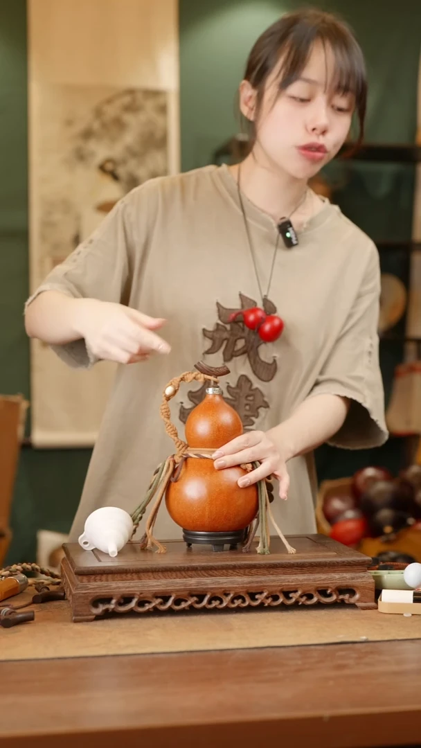 208号精品天然大漆酒葫芦一物一拍~