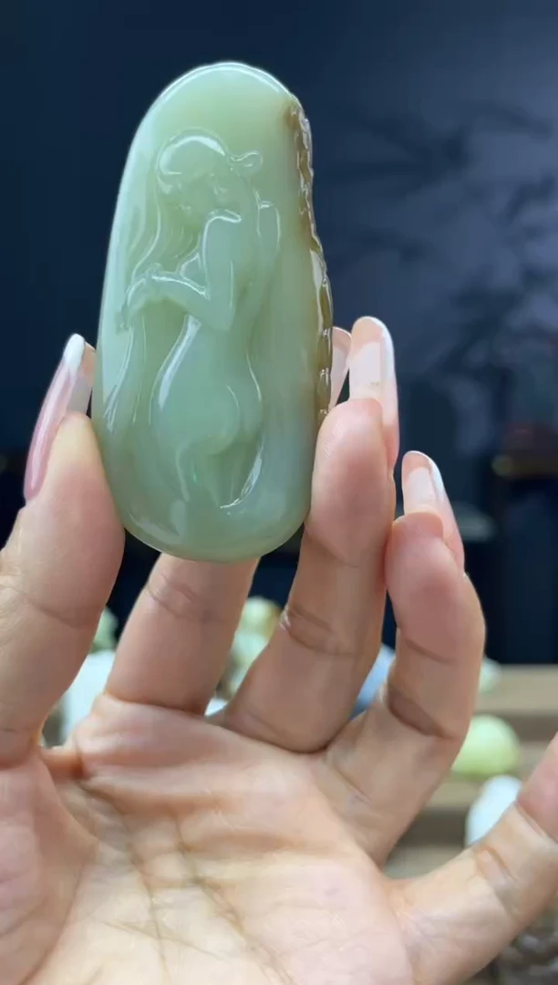 颈饰未镶嵌和田玉1
