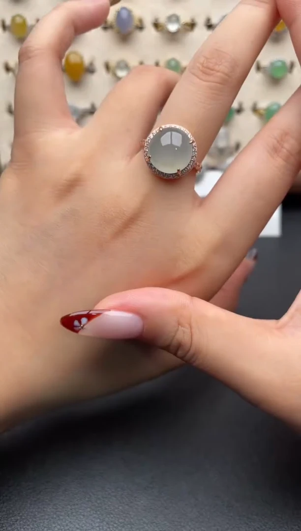 银S925镶嵌戒指翡翠一物一证一礼盒