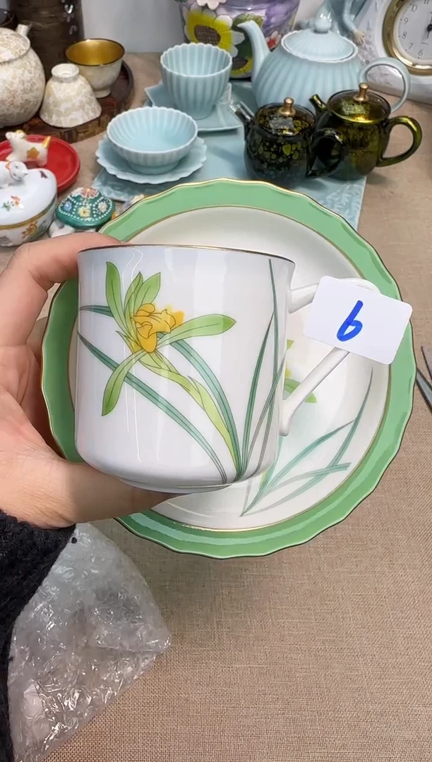 瓷片泡泡家的瓷器真好看