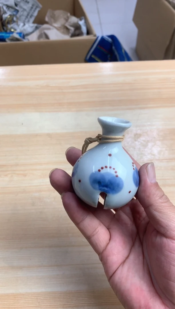 默认微瑕，no退no换，介意勿拍