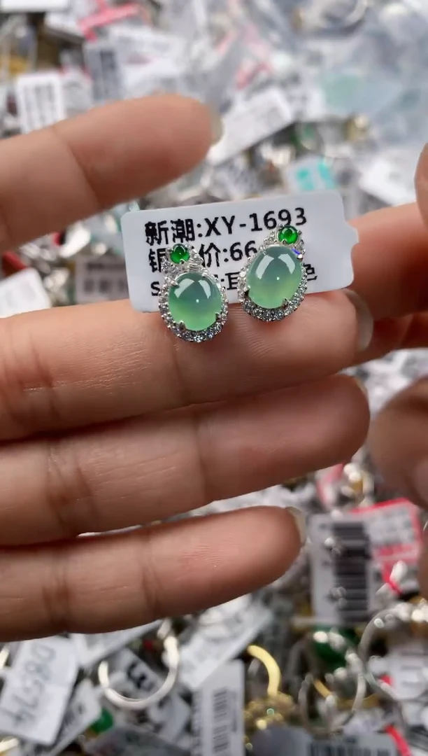 银S925镶嵌戒指翡翠777---1