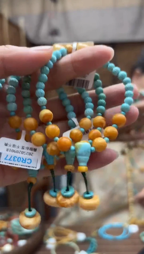 绿松石未镶嵌颈饰多样性发一件设计款