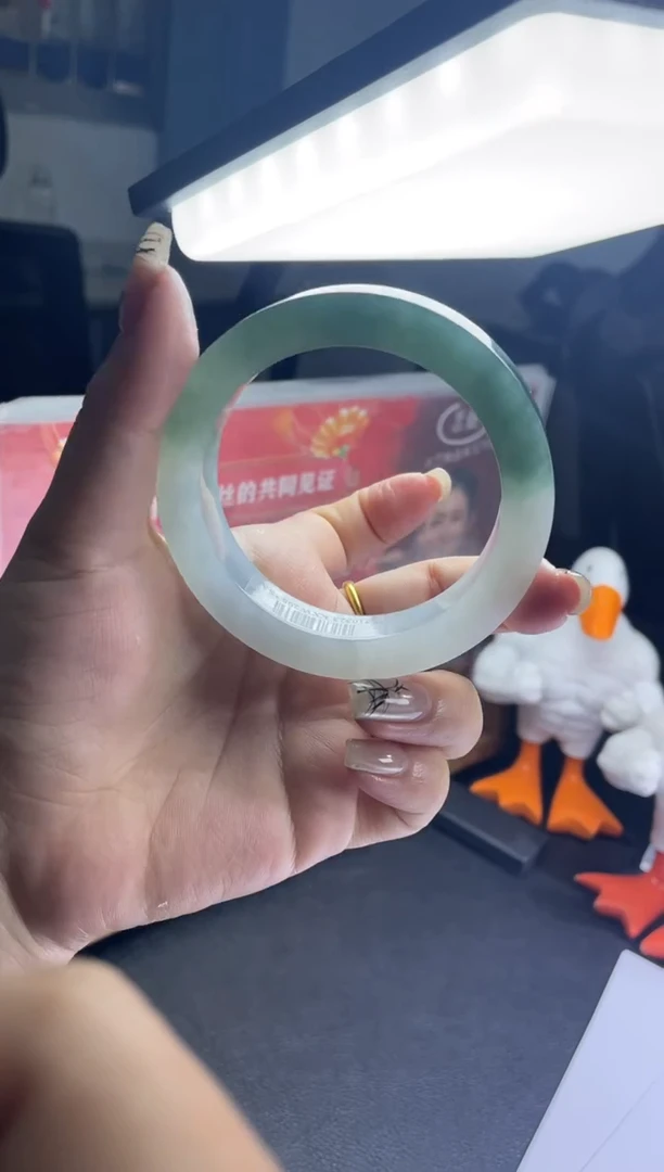 【闪购商品】定制翡翠手镯未镶嵌手镯DDQ/发一件