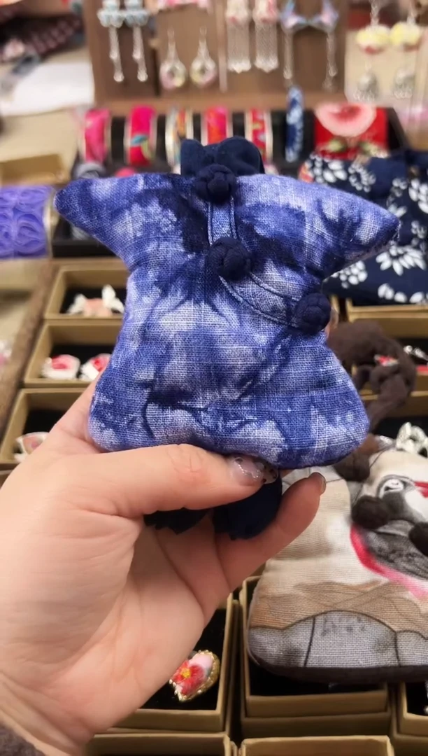 【闪购商品】织绣民族风老绣饰品083