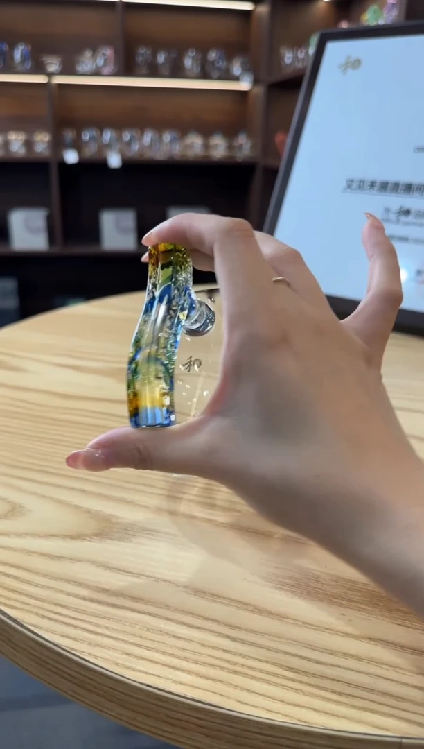 执****）禾器玉锦迷翠色.。。。