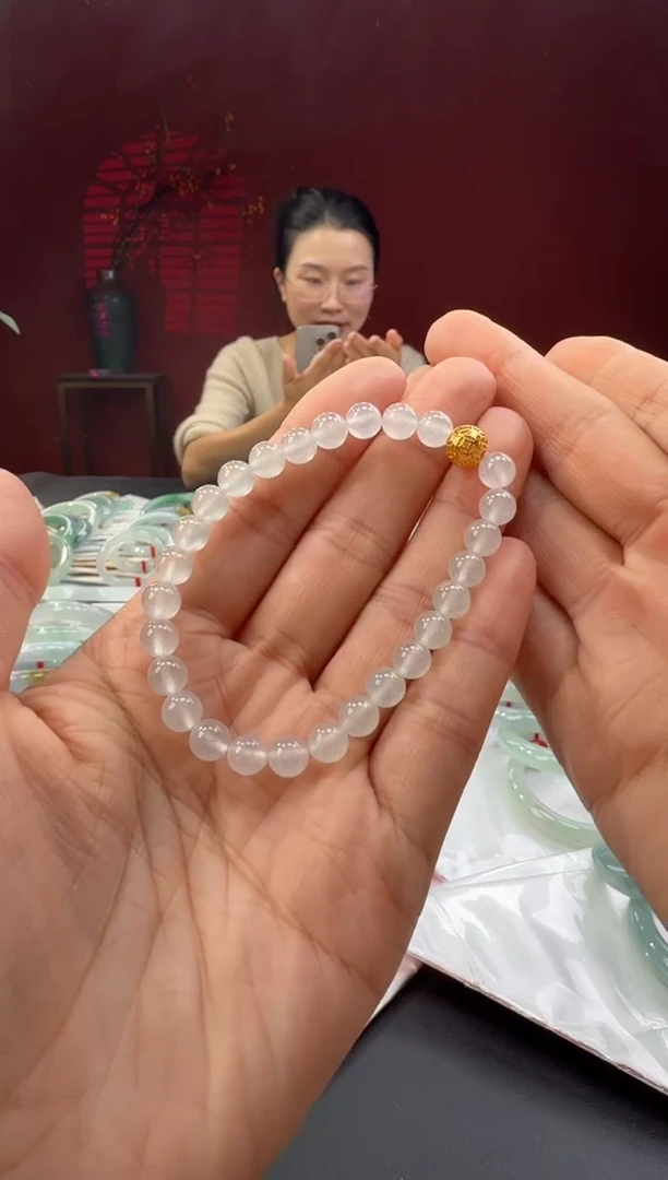 18K金镶嵌手串翡翠手串