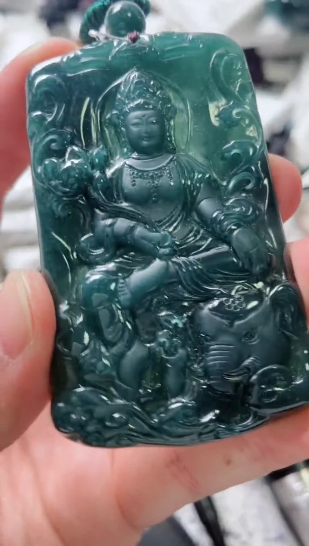 颈饰未镶嵌翡翠8