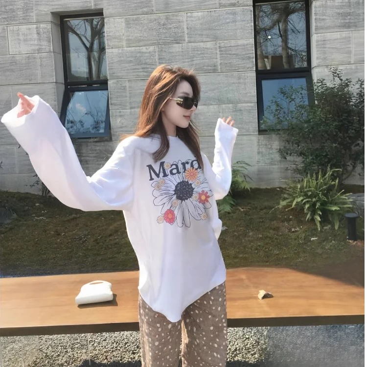 春夏款小雏菊多花字母圆领设计感百搭舒适长袖T恤女宽松休闲上衣