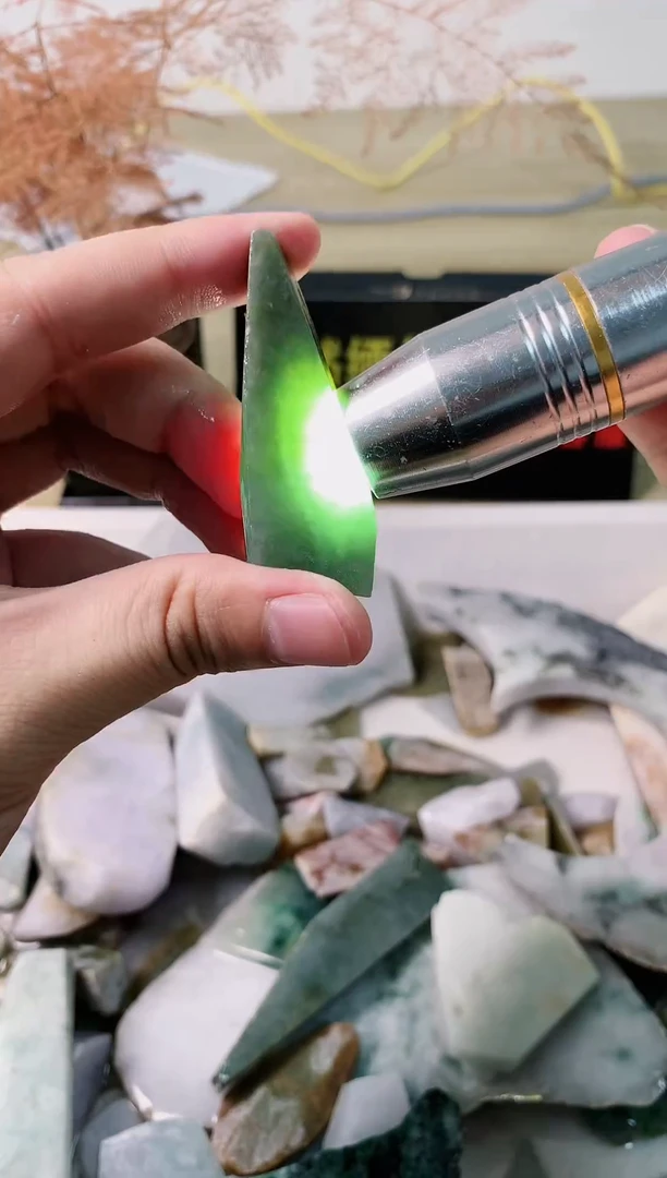 翡翠裸石天然缅甸翡翠A货22