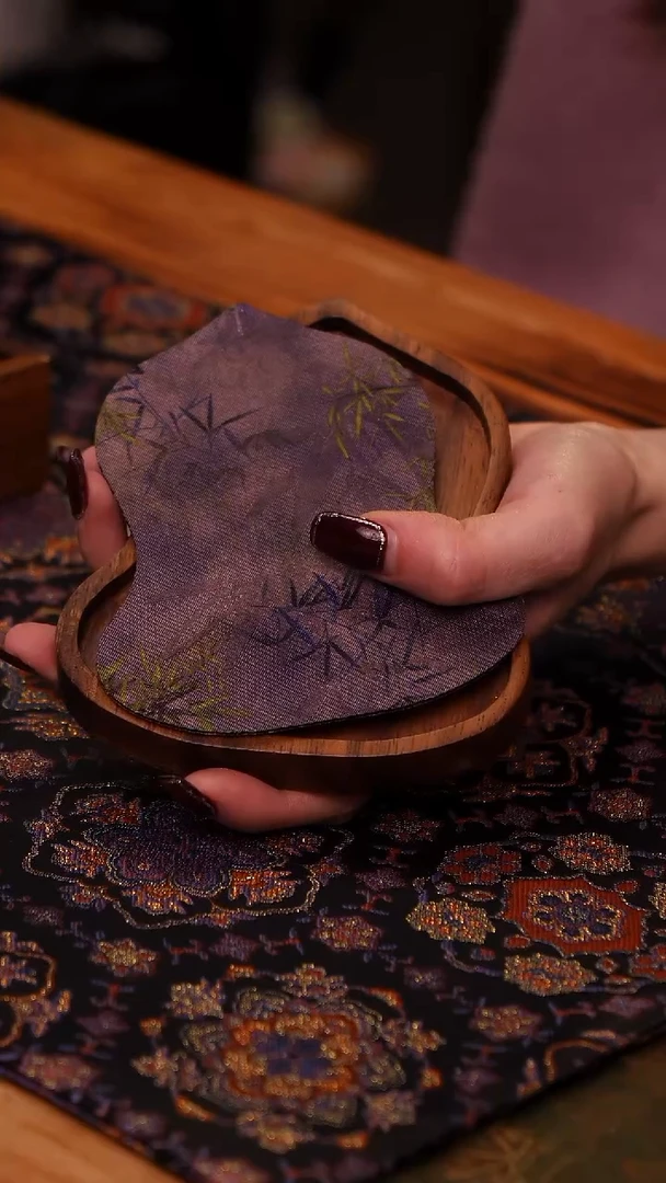 【闪购商品】小号胡桃木福禄壶承