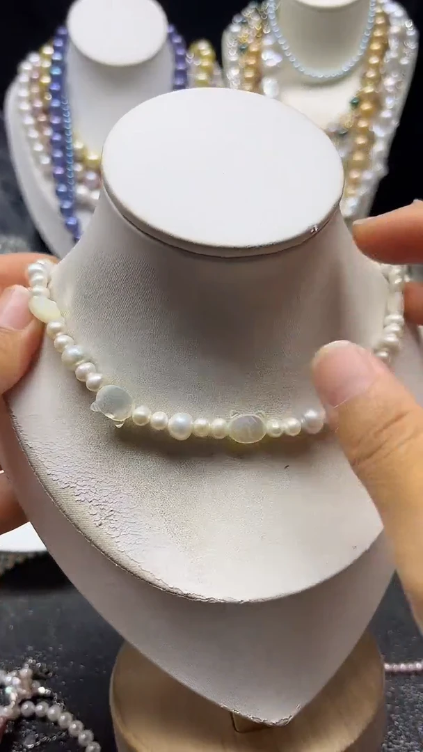 颈饰未镶嵌淡水珍珠多人
