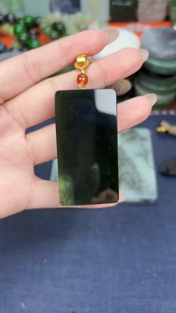 颈饰未镶嵌和田玉和田玉