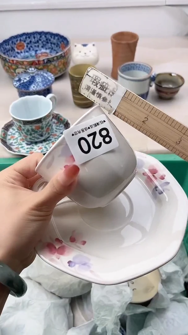 瓷片L****y820，，，，，，，，