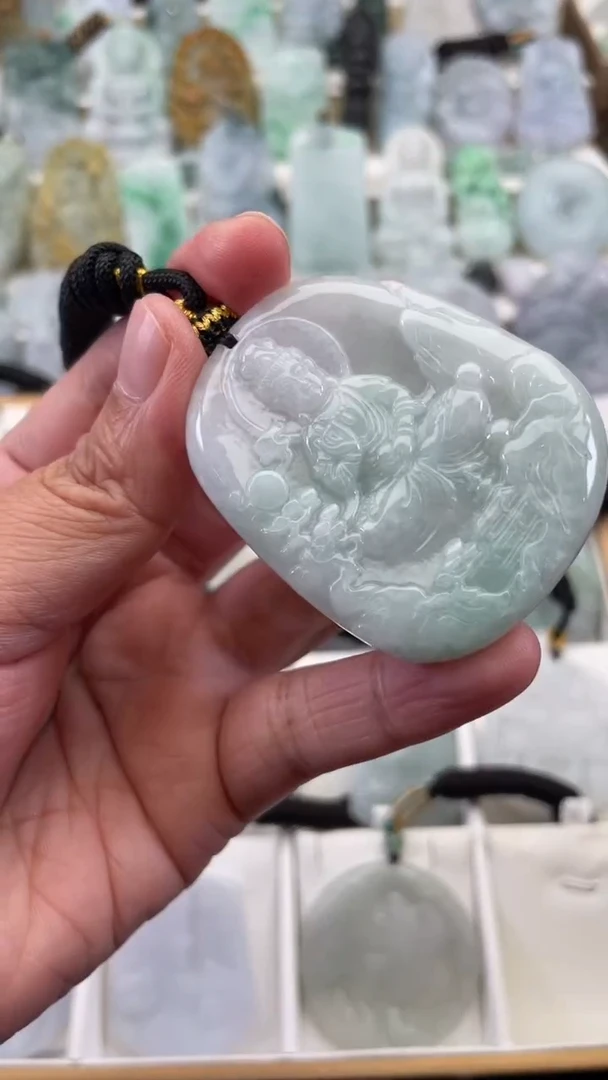 颈饰未镶嵌翡翠天然缅甸翡翠A货477