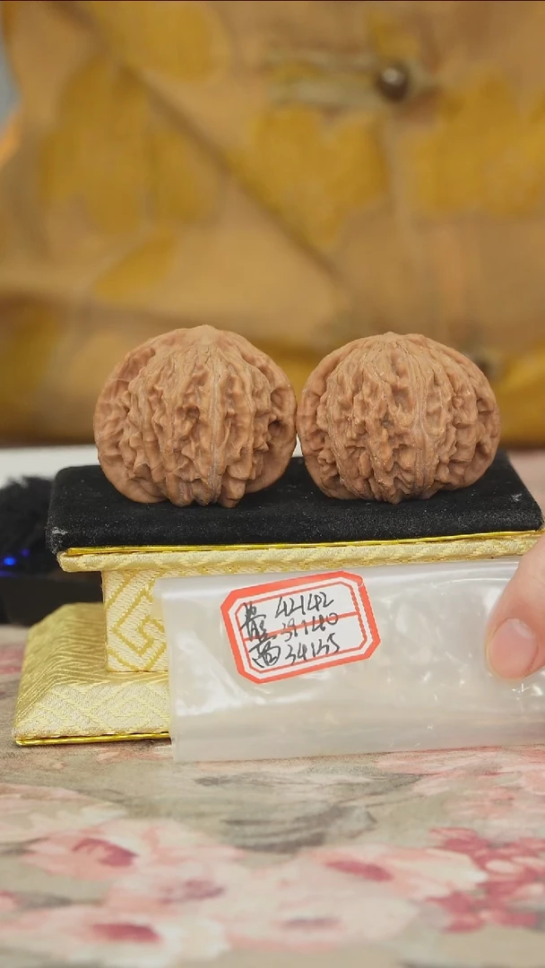 把件文玩核桃一代楼