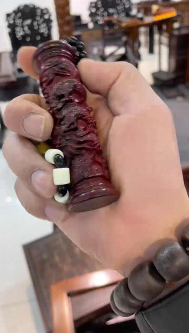 【闪购商品】木盘龙柱手把件啊啊啊