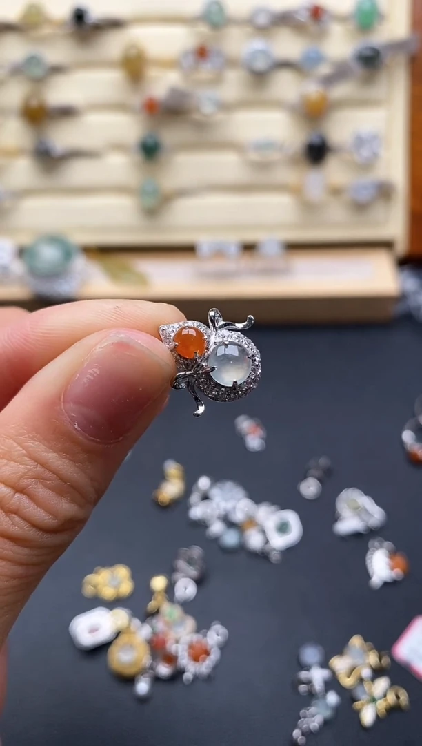 银S925镶嵌戒指翡翠555555+10