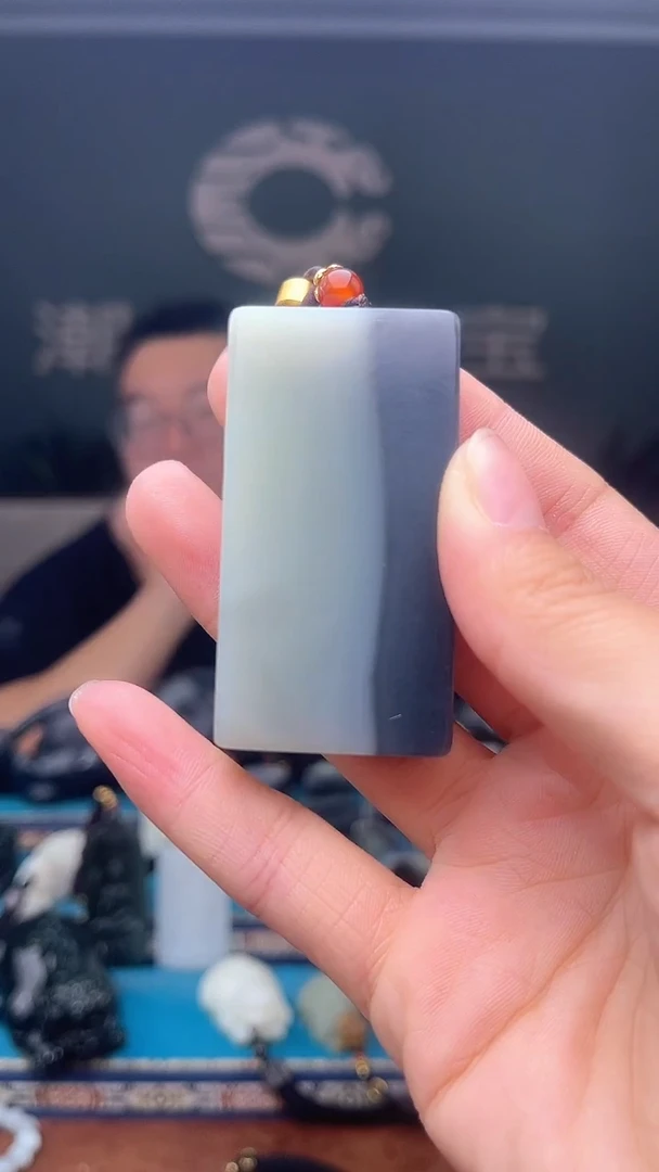 未镶嵌和田玉挂件1