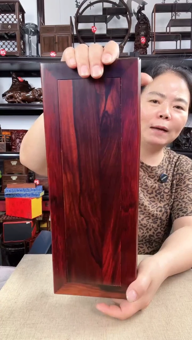 木775瑕疵老李红木工艺品